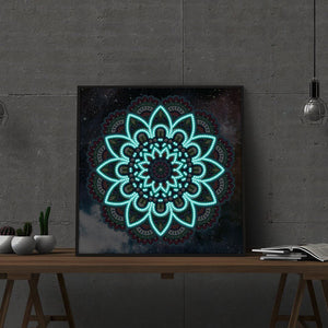 Mandala - DIY Diamond Painting Glow in the Dark