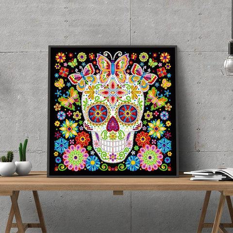 Image of Doodle Skeleton Floral - DIY Diamond Painting Glow in the Dark