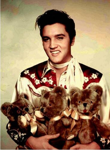 Image of Diamond painting of Elvis Presley holding three teddy bears.