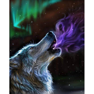 Diamond painting of a realistic gray wolf howling at the night sky