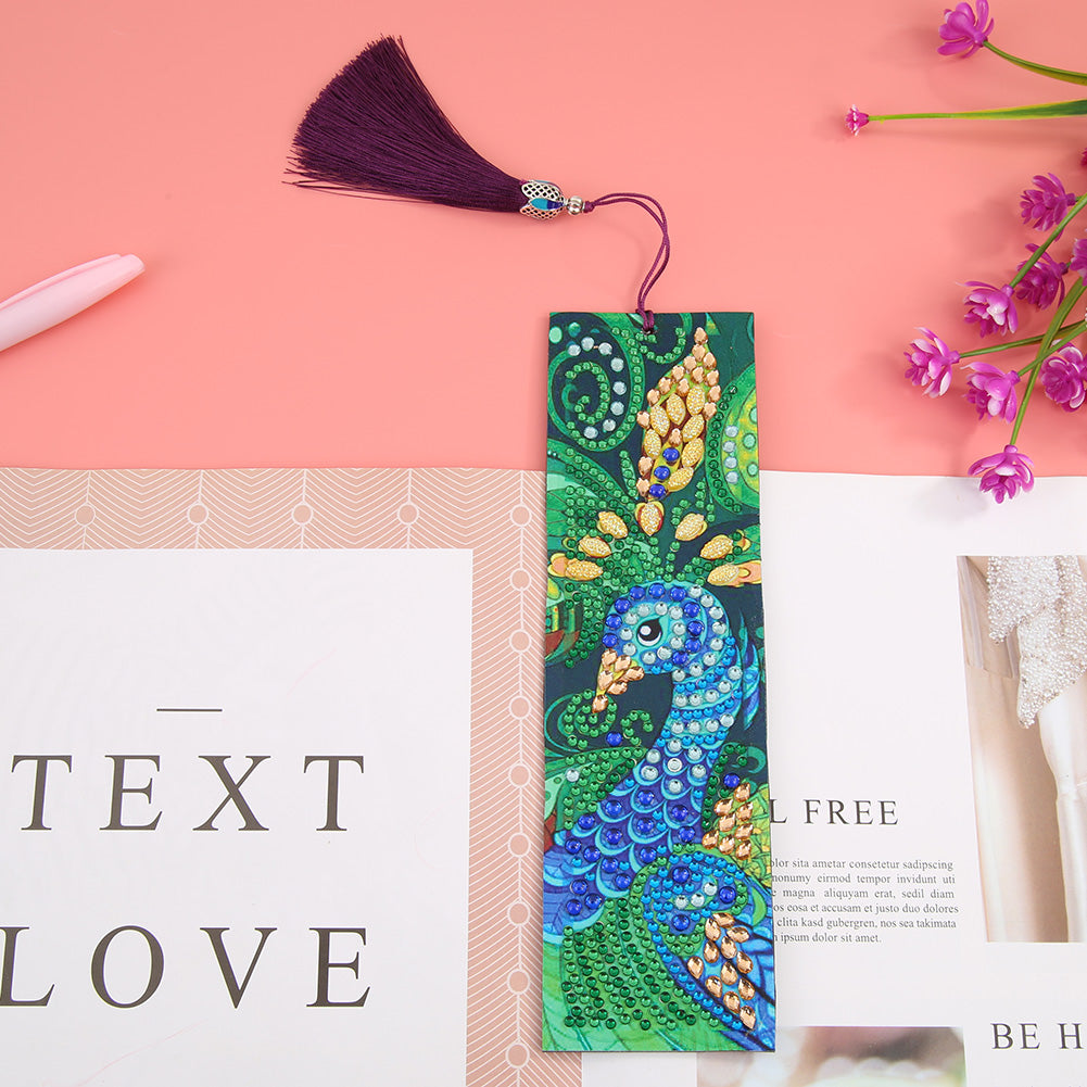 Elegant Peacock - Diamond Painting Bookmark