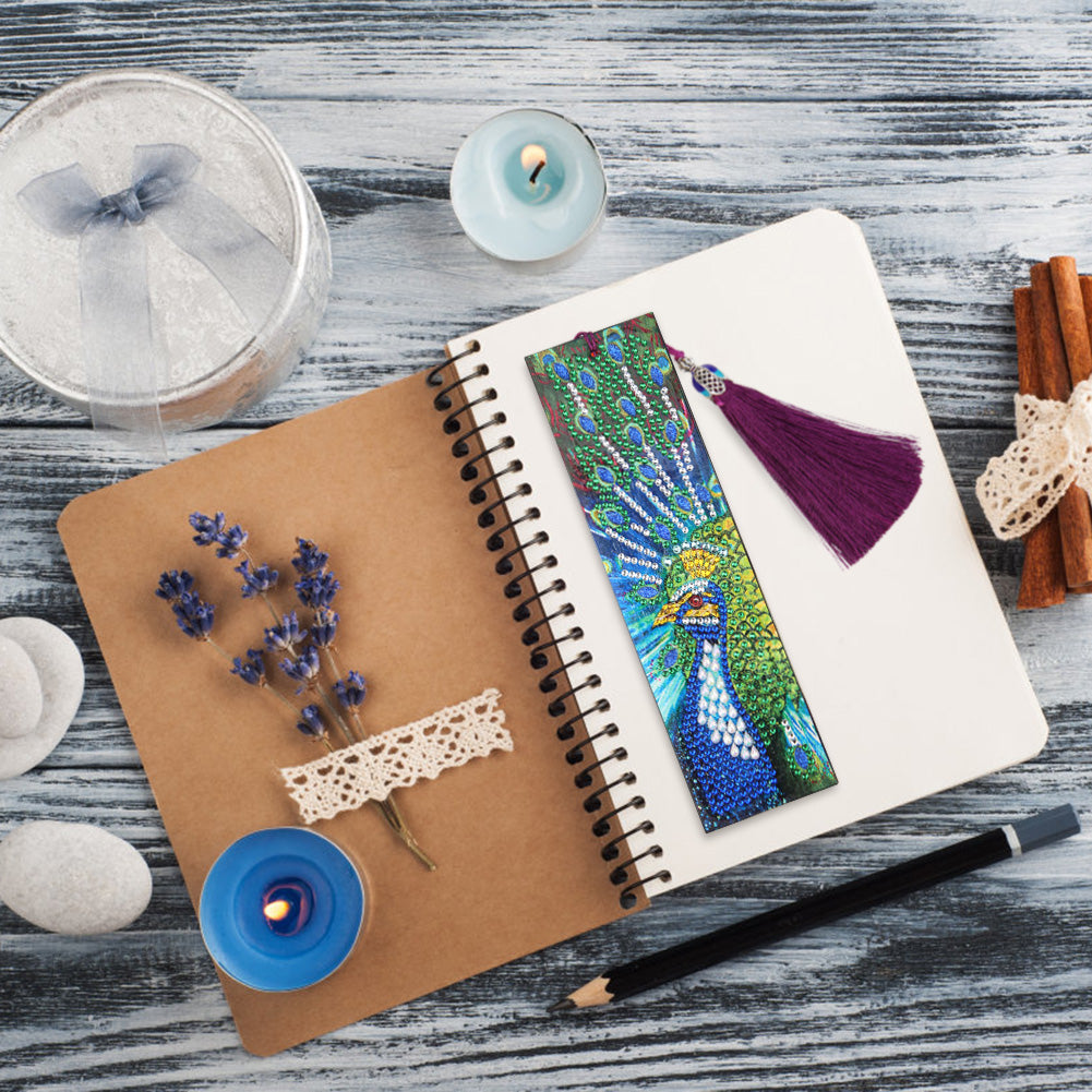 Closeup Peacock - Diamond Painting Bookmark