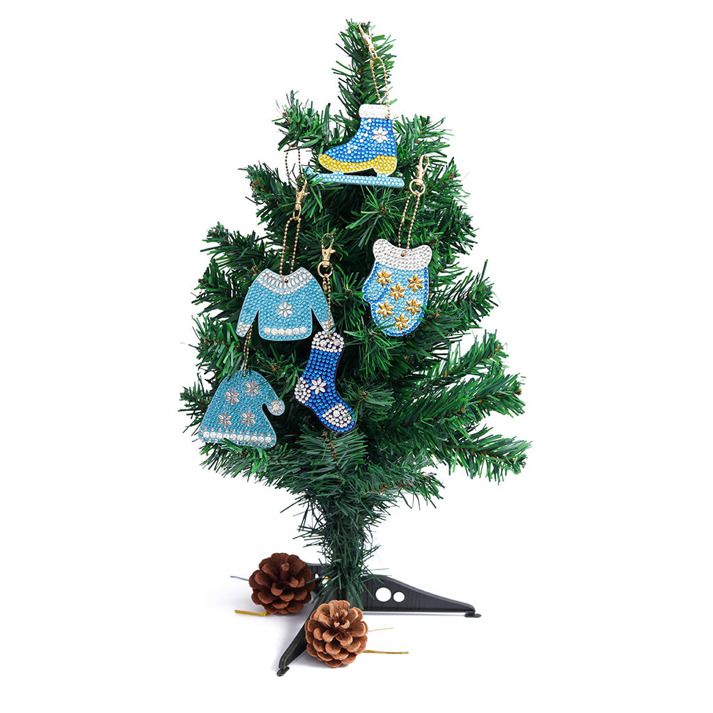 White Christmas (5pcs) - DIY Diamond Painting Keychain