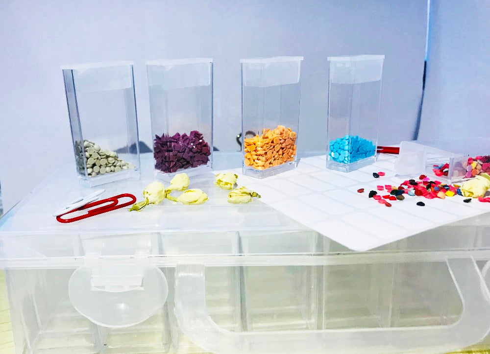 Diamond Painting Storage Box - 64 PCs